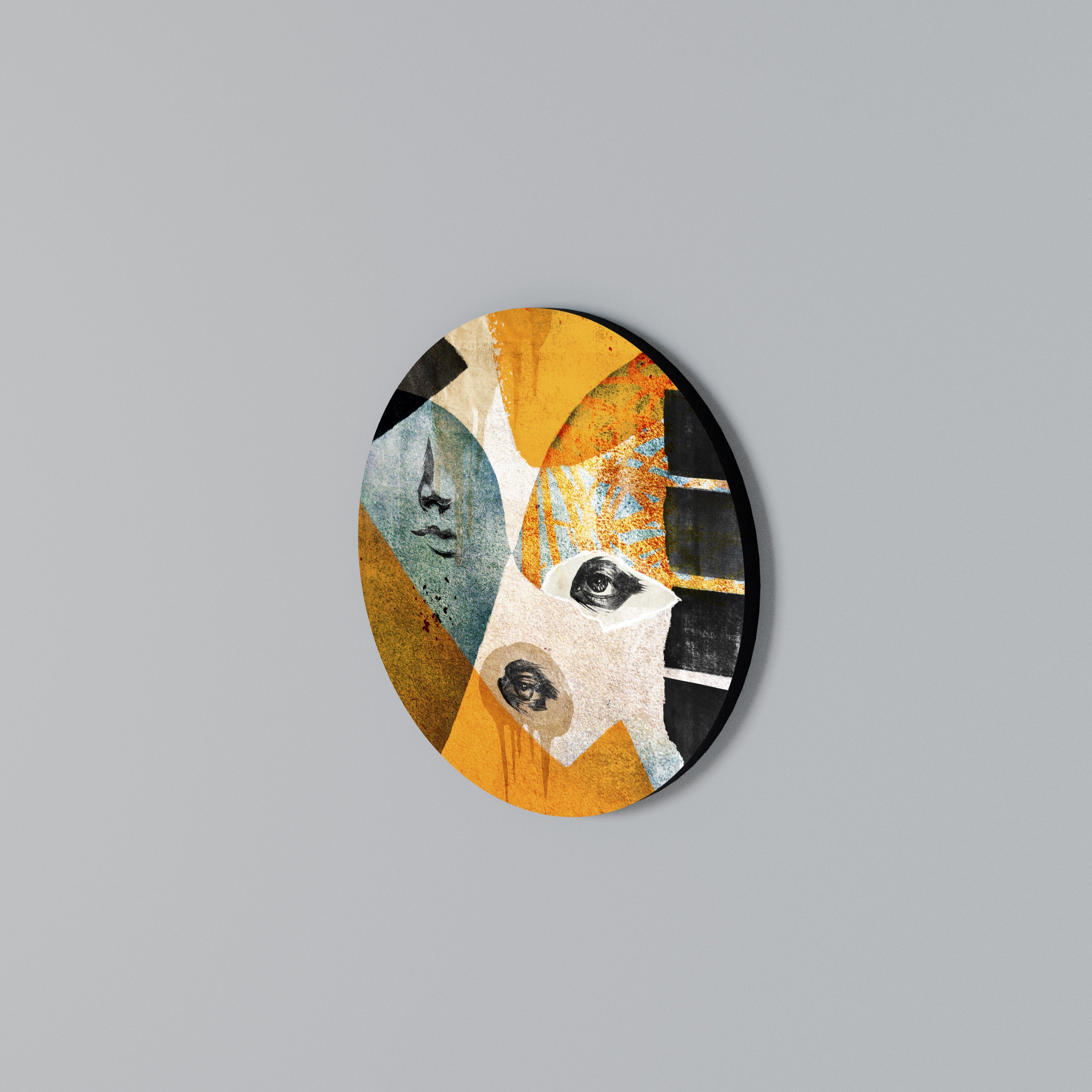 ABSTRACT FACES Round Wall Art