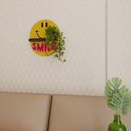 KEEP SMILING Designová police