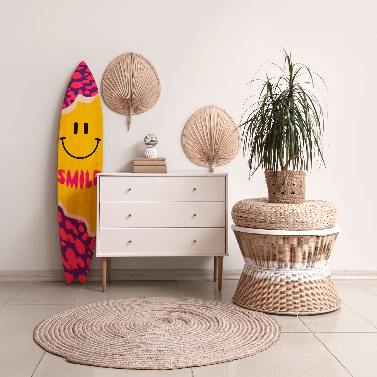 KEEP SMILING Dekorativní panel ve tvaru surfu