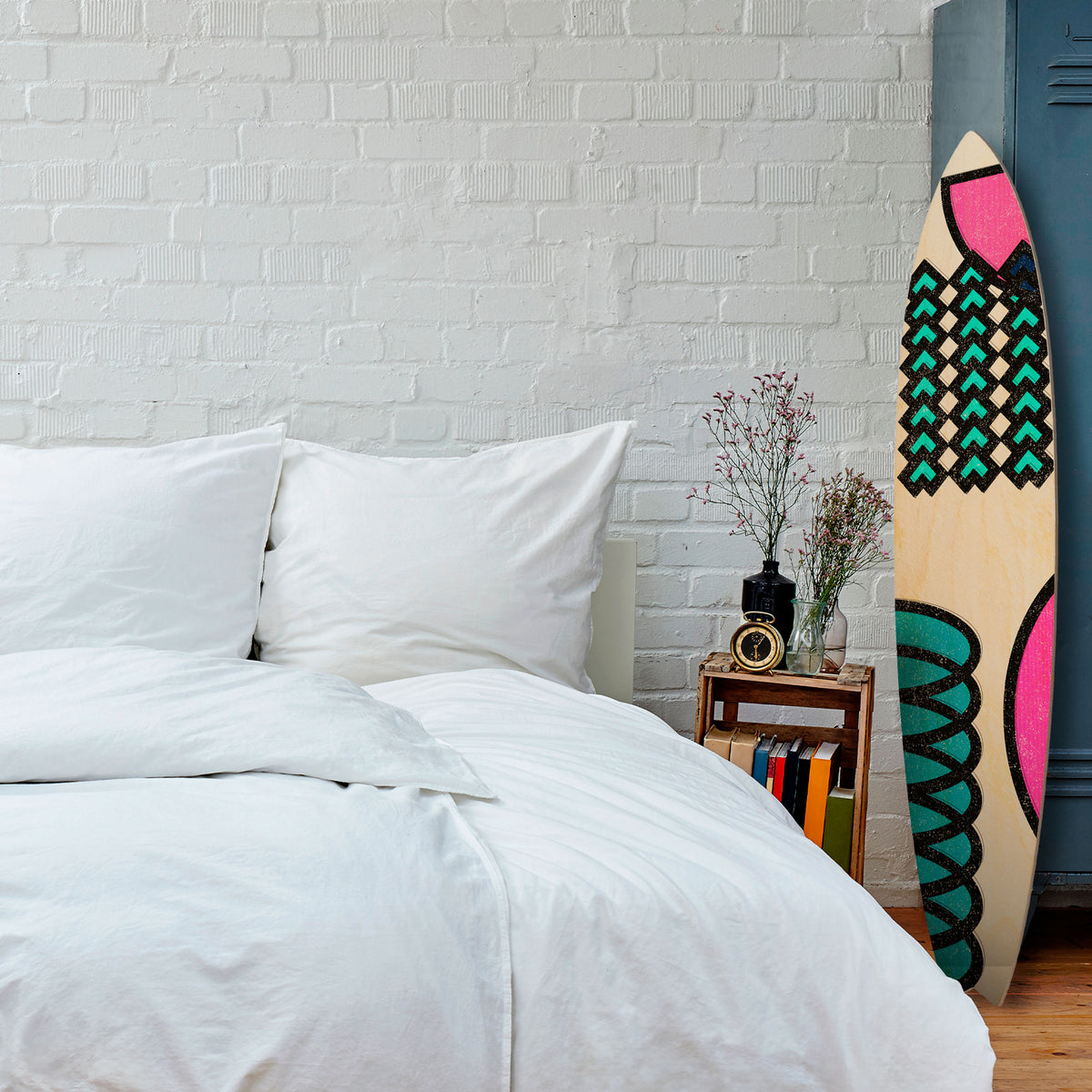 GEOMETRIC RHAPSODY Dekorativní panel ve tvaru surfu