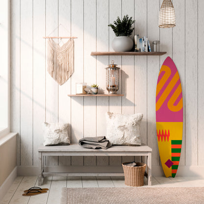 VIVID VIBRATIONS Dekorativní panel ve tvaru surfu