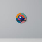 CREATING TOGETHER Designová police