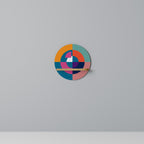 CREATING TOGETHER Designová police