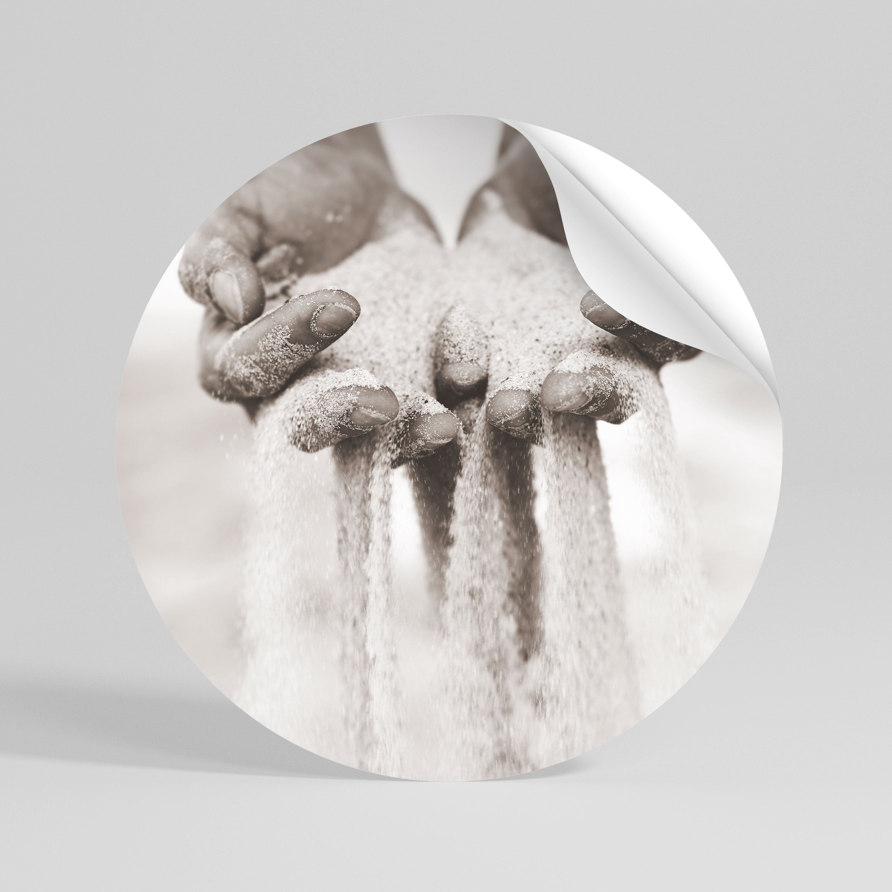 HANDS OF FATE Kulatá samolepka