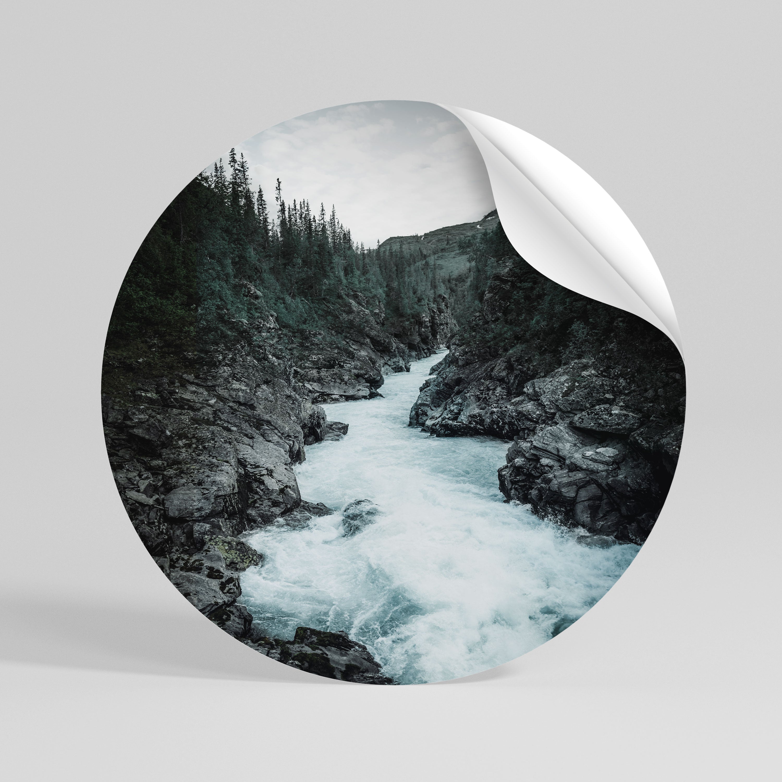 RUSHING REFLECTIONS Kulatá samolepka