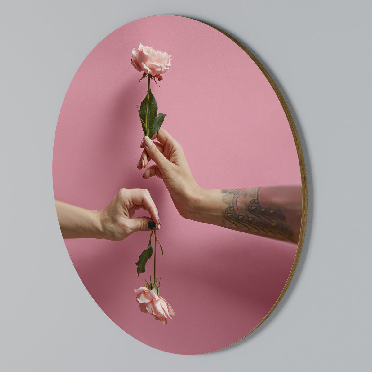 FLORAL CONNECTIONS Kulatá nástěnná dekorace