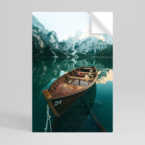 STILL WATERS Svislý samolepicí plakát