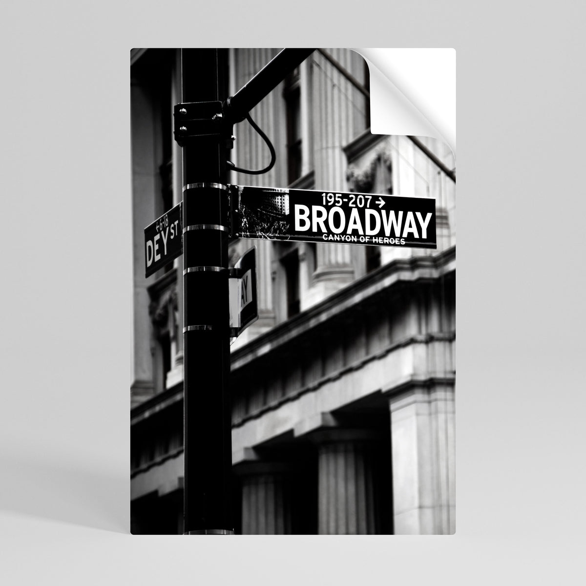 BROADWAY SIGN Svislý samolepicí plakát