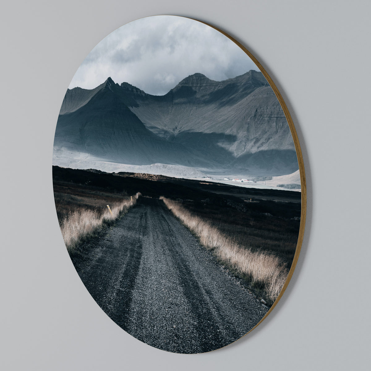 FOGBOUND HEIGHTS Kulatá nástěnná dekorace