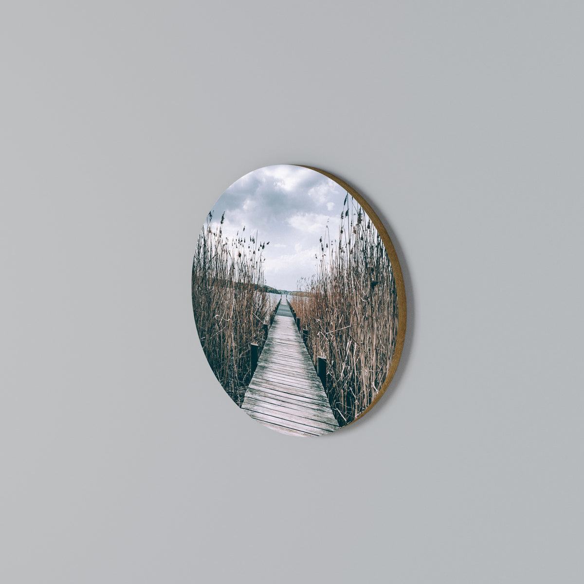 GAZE INTO STILLNESS Kulatá nástěnná dekorace