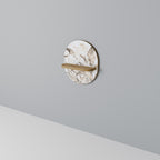 WILD TENDERNESS Designová police