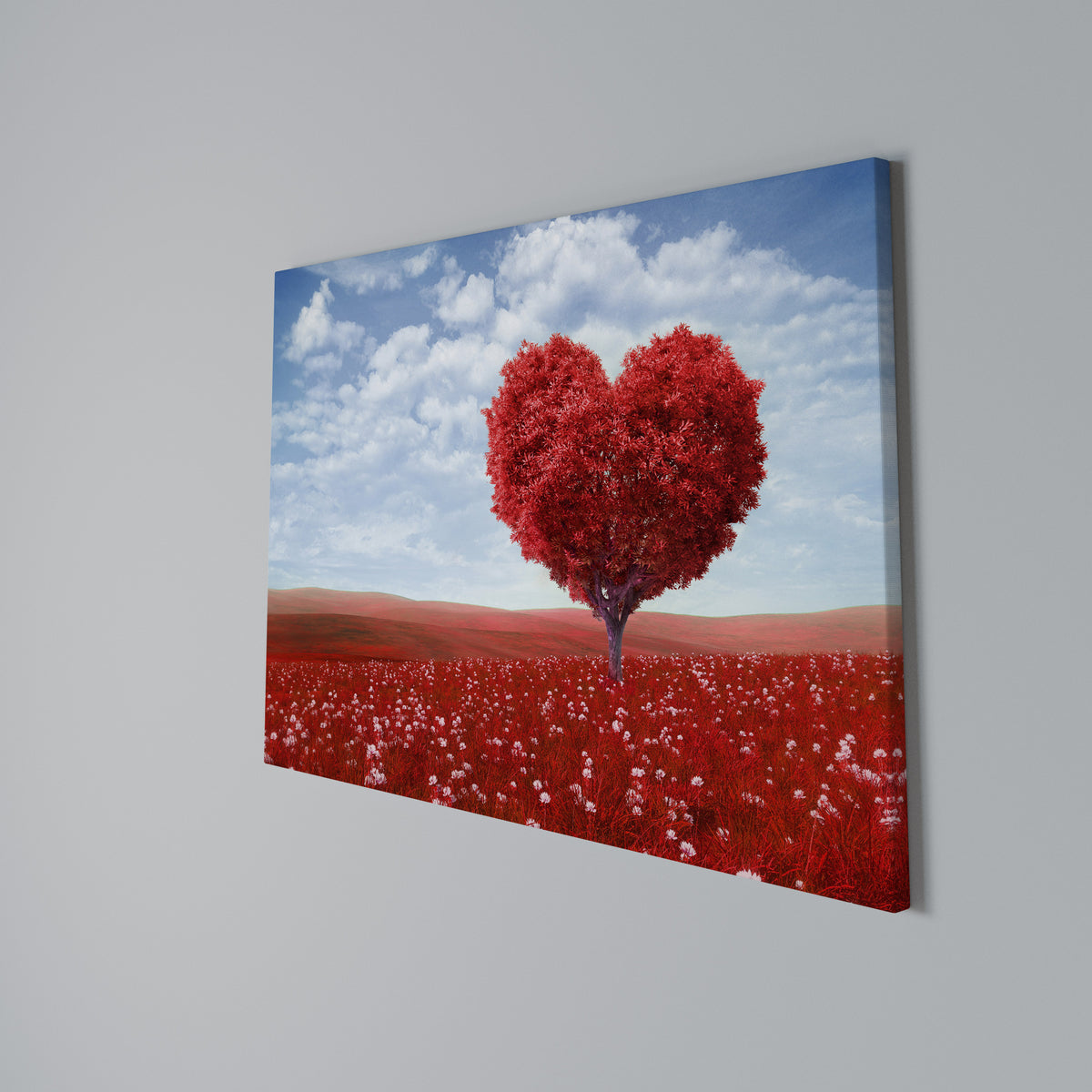 LOVE’S EMBRACE Horizontal Canvas Print