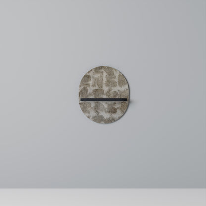 SLIGHTLY BLURRED Designová police