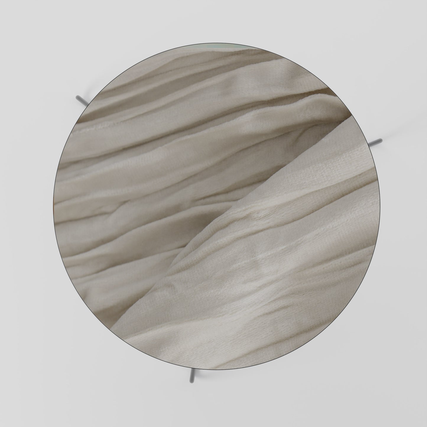 SERENE FOLDS Konferenční stolek