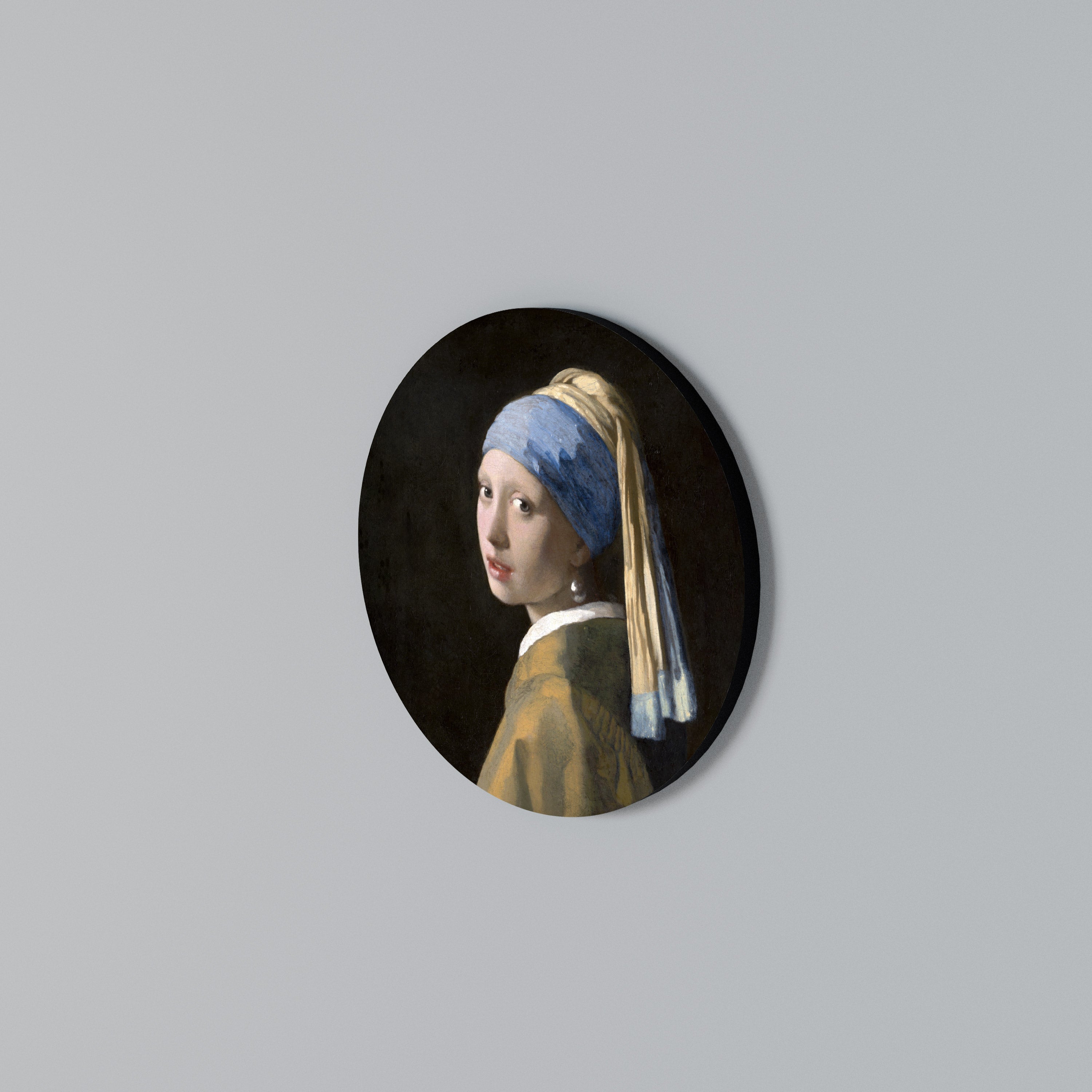 GIRL WITH A PEARL EARING Round Wall Art