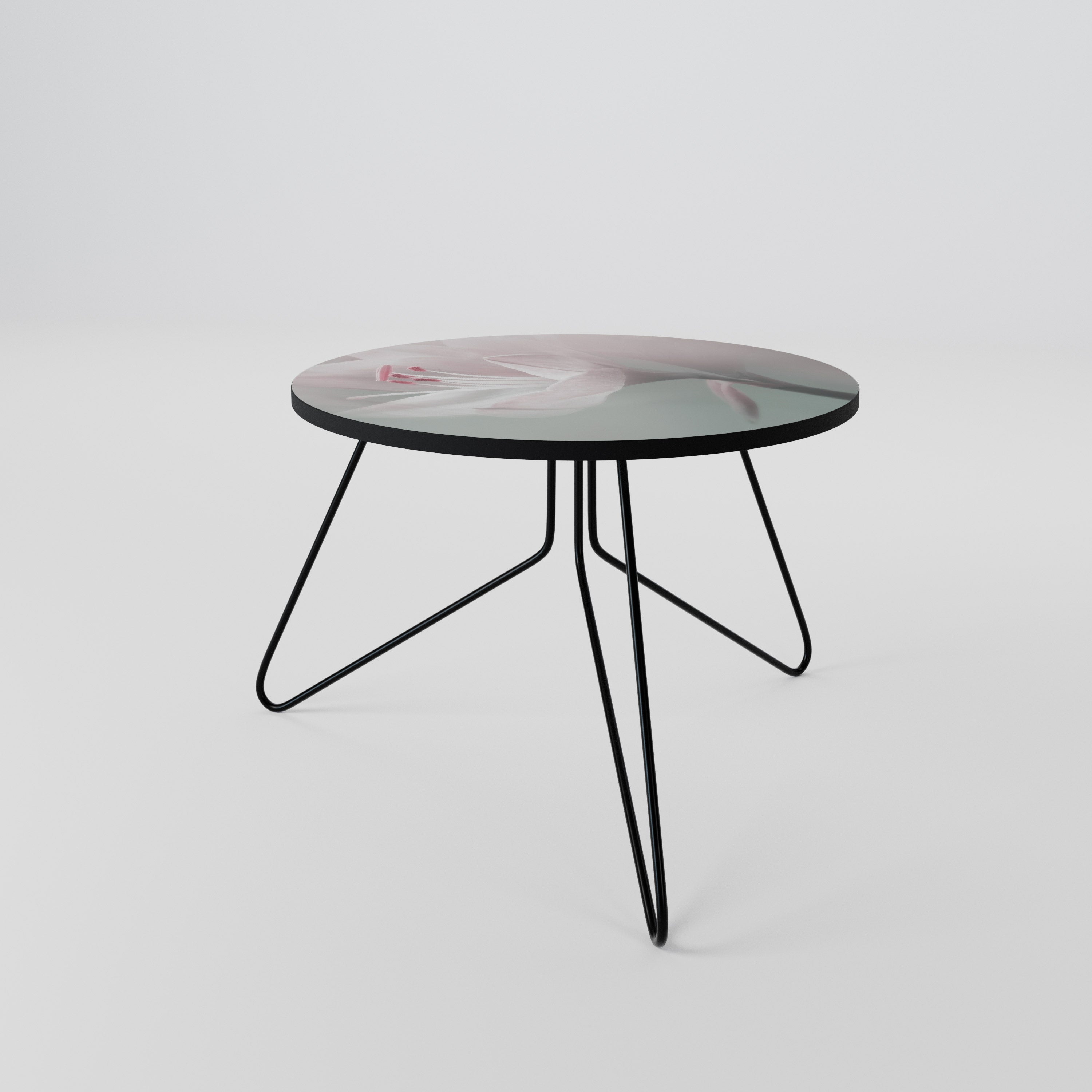 GENTLE LILY Coffee Table
