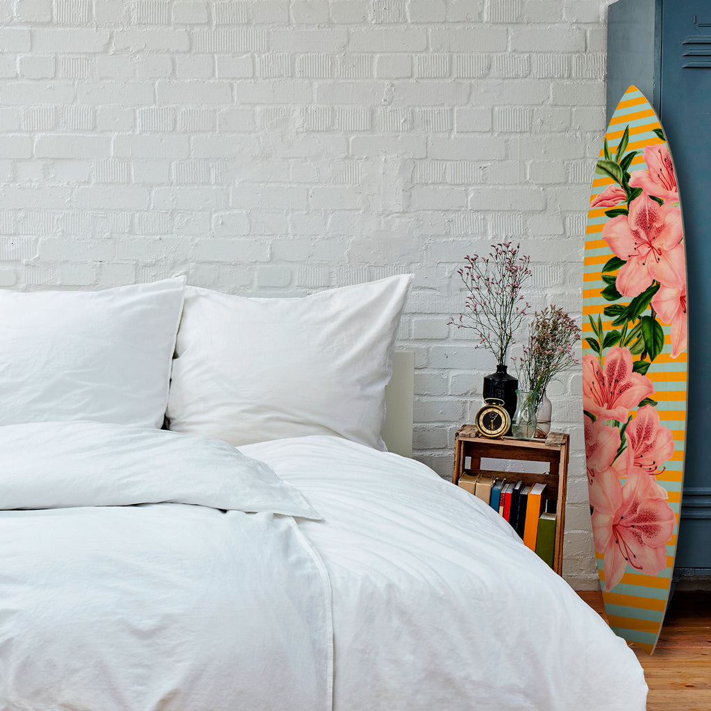 FRAGILE BEAUTY Dekorativní panel ve tvaru surfu