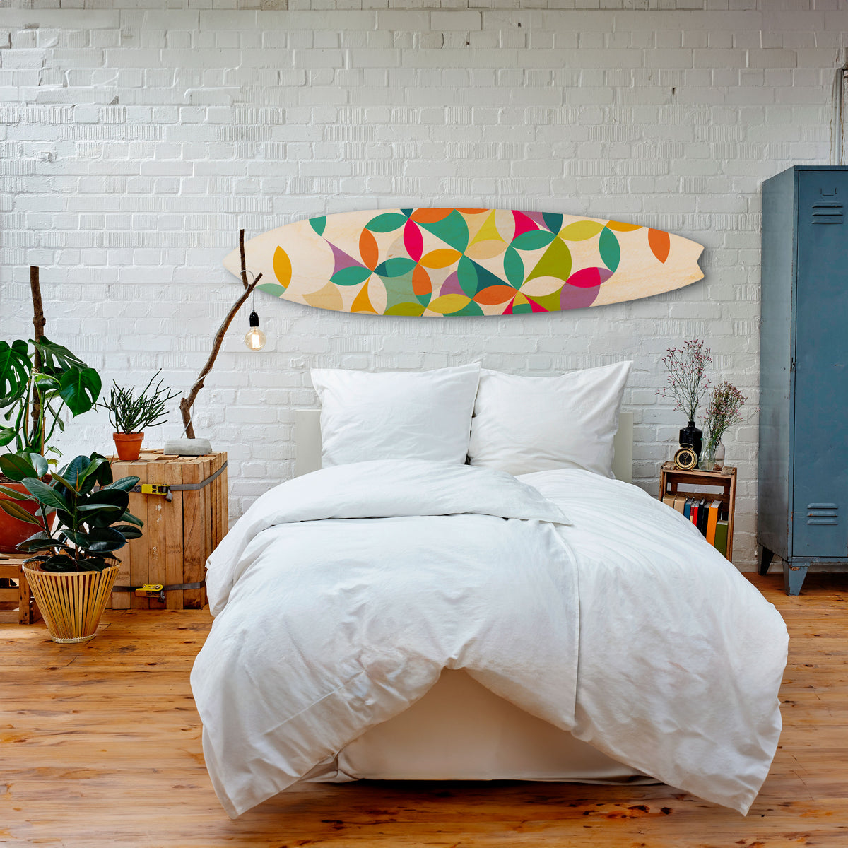 PIXEL BLOSSOM Dekorativní panel ve tvaru surfu