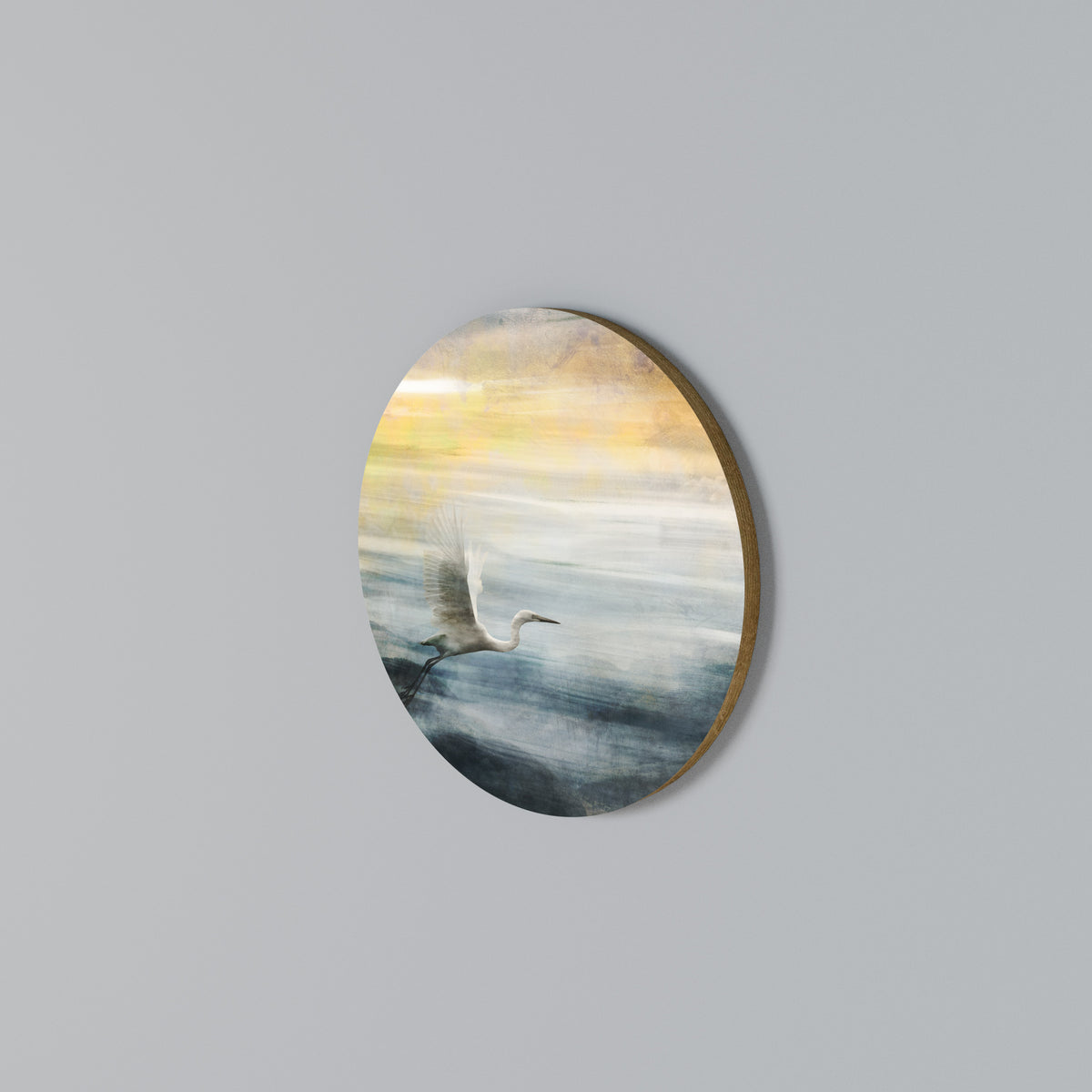 HERON IN FLY Kulatá nástěnná dekorace