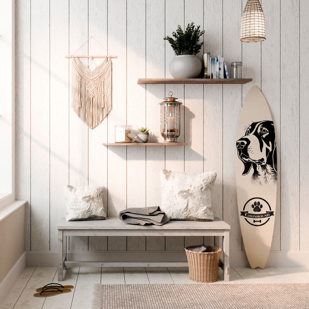 COONHOUND DOG Dekorativní panel ve tvaru surfu