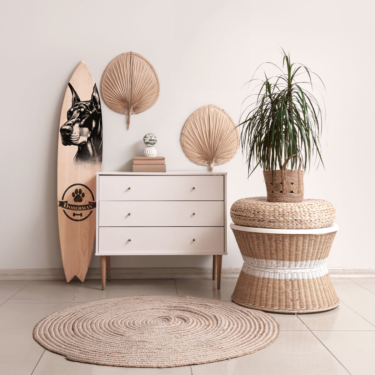 DOBERMAN DOG Dekorativní panel ve tvaru surfu