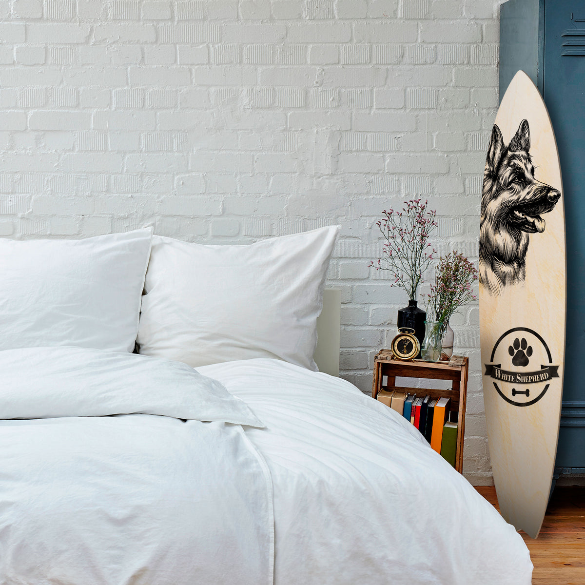 WHITE SHEPHERD DOG Dekorativní panel ve tvaru surfu